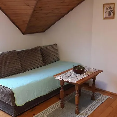 Sanja アパート ソコバニャ