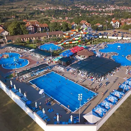 Sanja アパート ソコバニャ