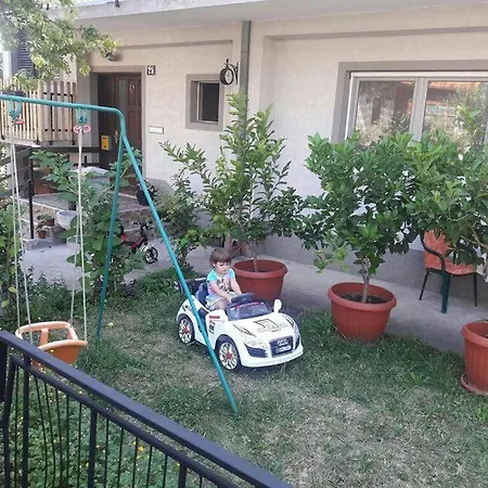 Sanja アパート *