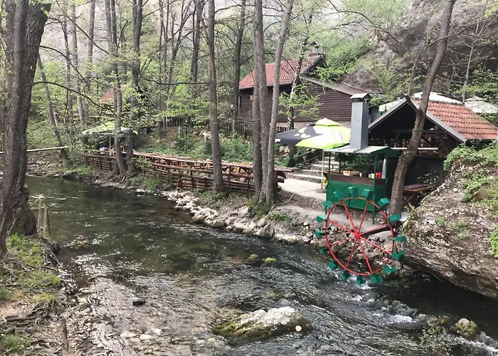 아파트 Sanja 소코 반자